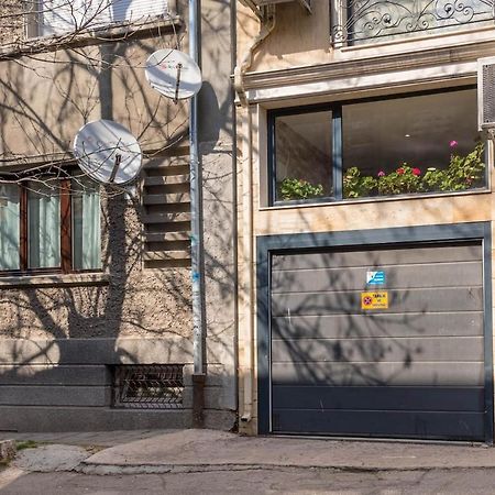 Minimalistic 1Br Flat With A Parking Spot Appartement Varna Buitenkant foto