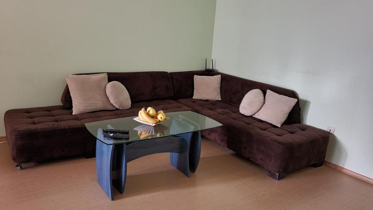 Minimalistic 1Br Flat With A Parking Spot Appartement Varna Buitenkant foto